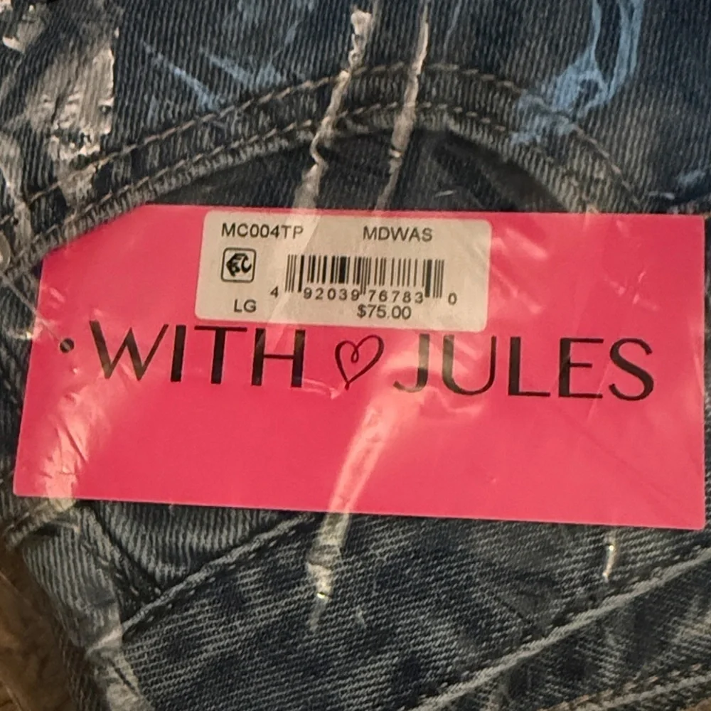 Children With ♥️ Jules  Blue Jeans.  Very cute with cut out knees.  *See below